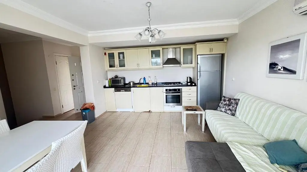 Fitted kitchen